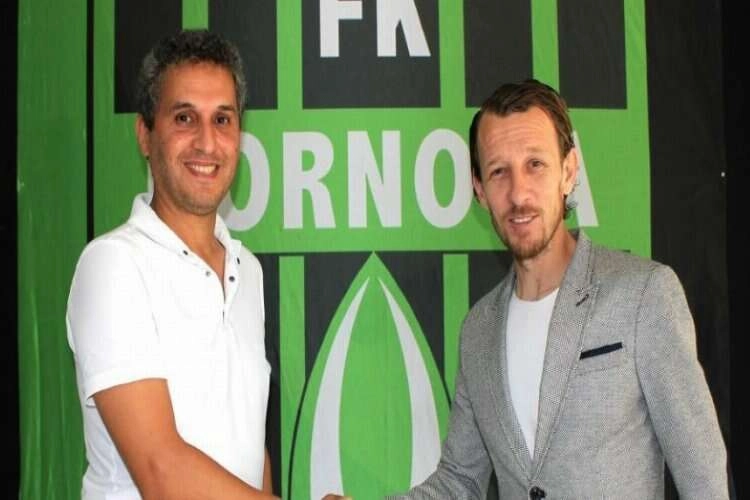 Viven Bornova FK'dan Semavi Özgür hamlesi