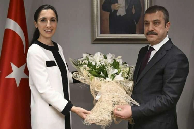 TCMB Başkanı Erkan, görevi Kavcıoğlu'ndan devraldı haberinin görseli