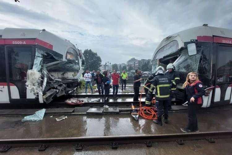 Samsun’da iki tramvay çarpıştı: Çok sayıda yaralı var! haberinin görseli