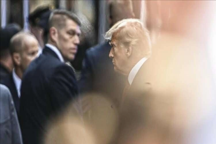 Trump avukat ekibinin değiştiğini duyurdu haberinin görseli