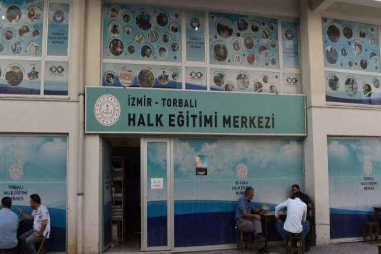 Torbalı Halk Eğitim'de okçuluk gösterisi