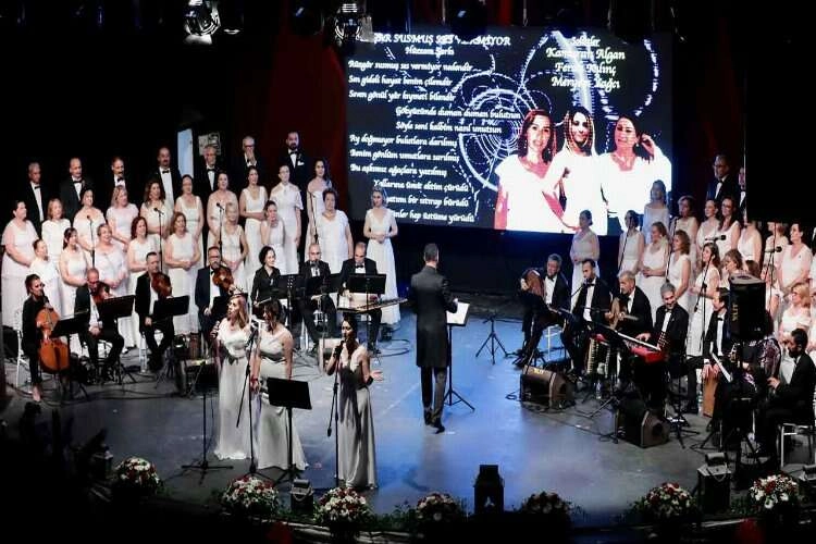 Aliağa'da TSM Korosu’ndan ‘Unutulmaz Şarkılar’ haberinin görseli