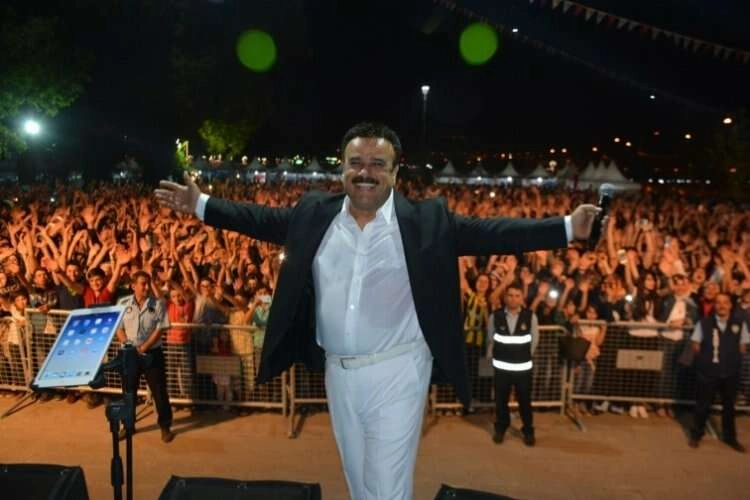 Bülent Serttaş bayramda Didim’de sahne alacak