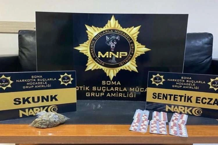 Araçta uyuşturucu ile yakalandılar haberinin görseli