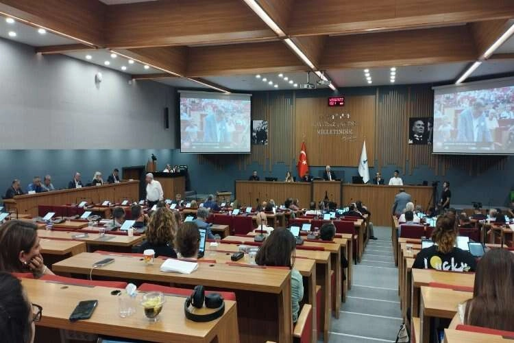 Haziran ayı hızlı başladı: Mecliste ‘nezaket’ tartışması haberinin görseli