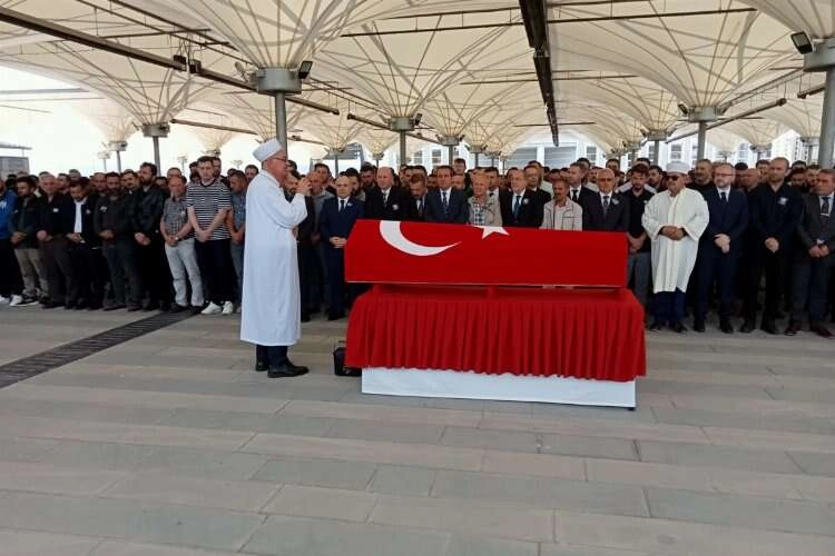 MKE şehidi Ahmet Ünal'a son veda haberinin görseli