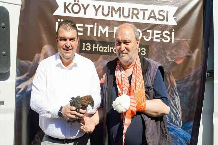 Seferihisar Belediyesi'nden çiftçiye destek haberinin görseli