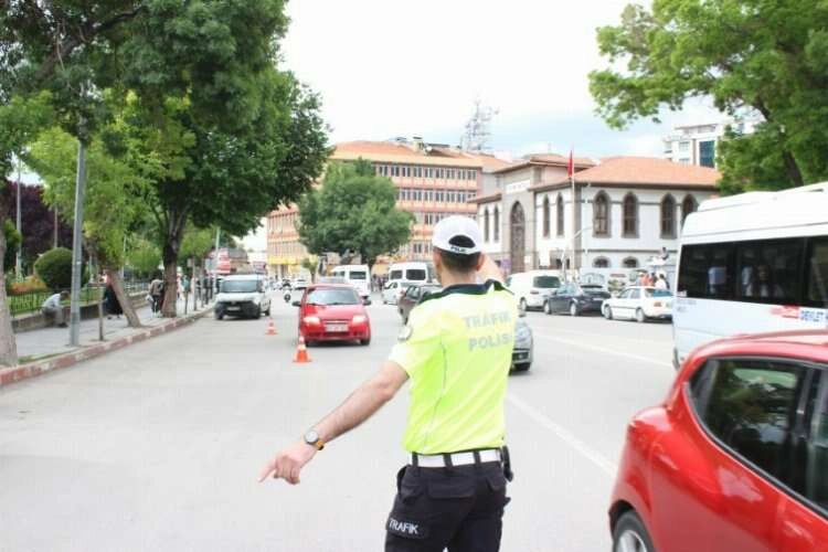 Afyonkarahisar'da ‘Huzur-3’ denetimi yapıldı haberinin görseli