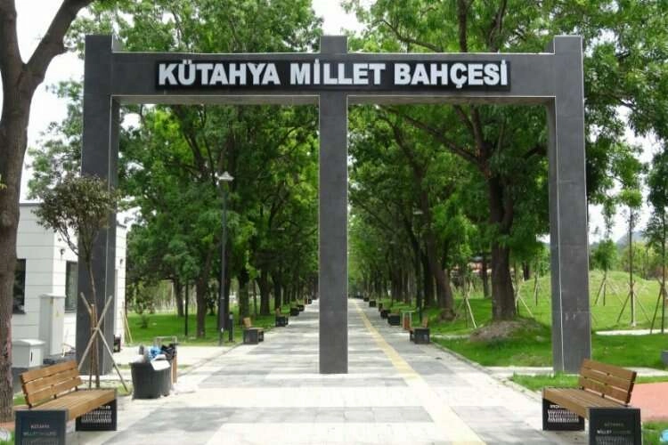Millet Bahçesi Kütahya Belediyesi'ne devredildi haberinin görseli