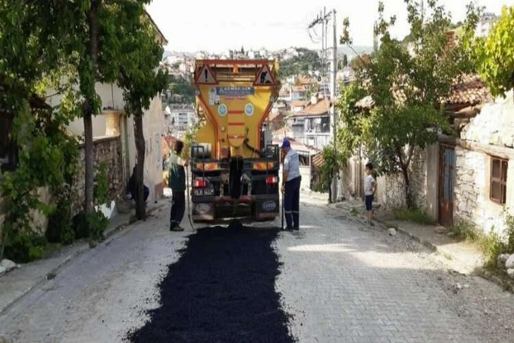Manisa Demirci’deki selin izleri siliniyor haberinin görseli