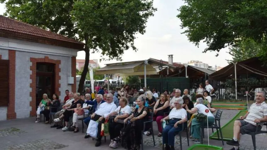 karşıyaka gençlik merkezi