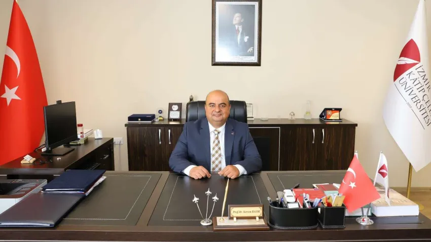 Dekan Prof. Dr. Kerem Batır