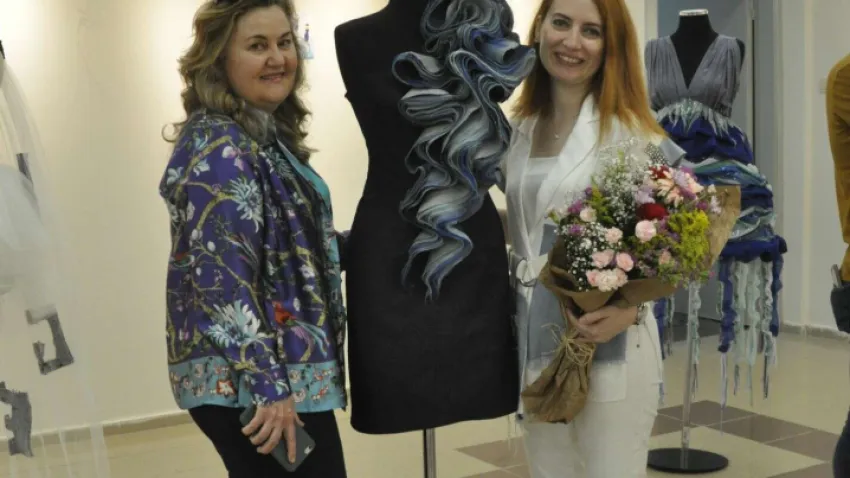 EÜ moda sergisi