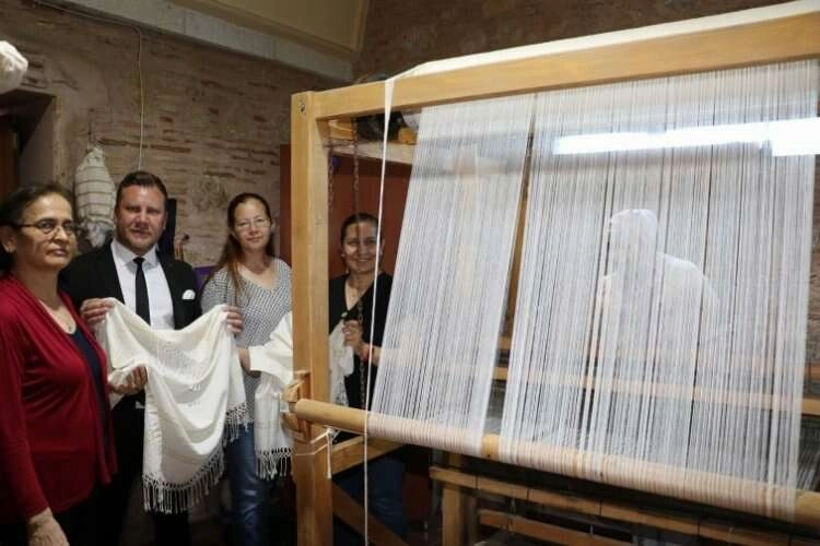 Manisa Bezi, tescil başvurusu yapıldı haberinin görseli
