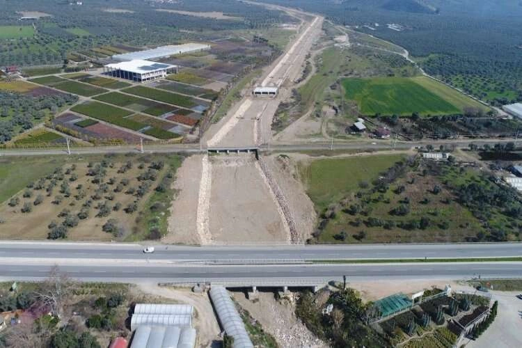 Ergenli Çayı ıslah çalışmalarında sona gelindi haberinin görseli