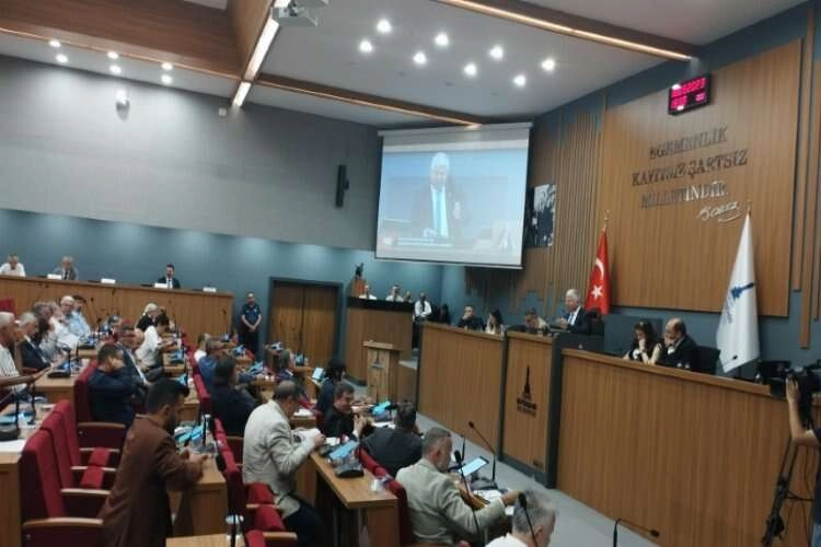 Gerginliğin sonu gelmedi: Önce ‘Otel’ sonra ‘Göl Gazinosu’ haberinin görseli