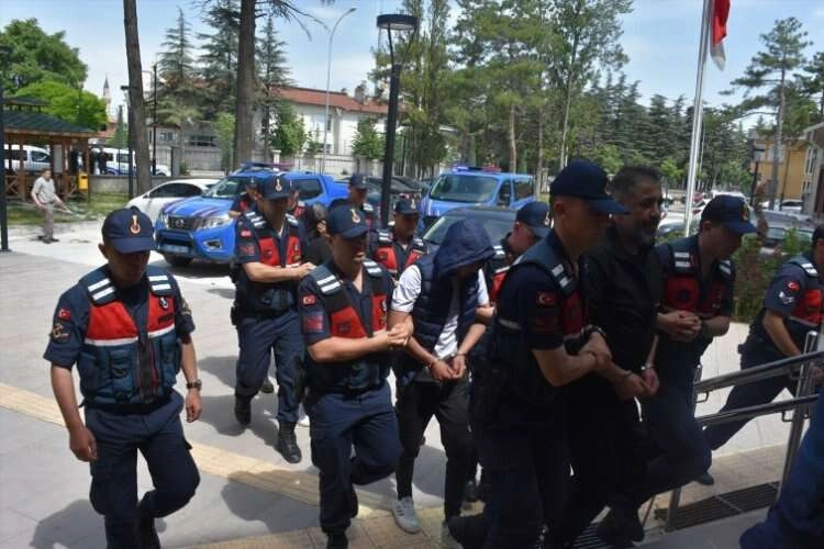 Afyonkarahisar'da uyuşturucu operasyonu düzenlendi haberinin görseli
