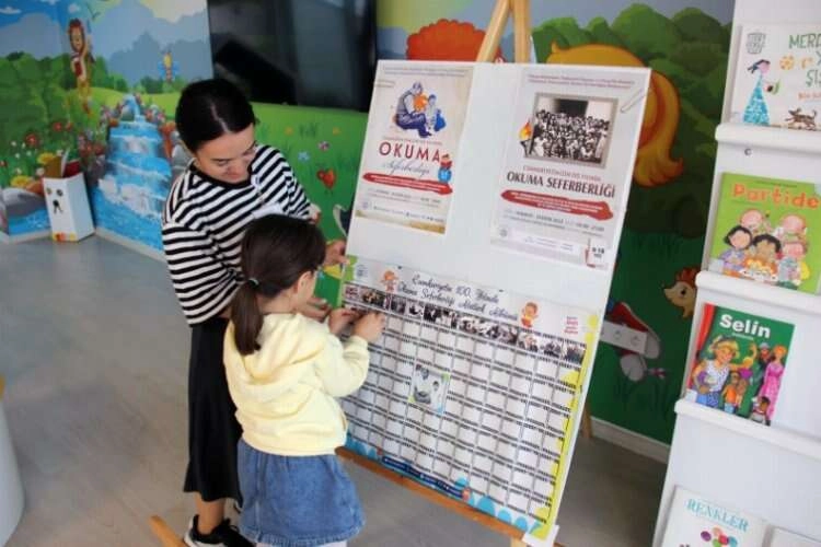 Çocuklara okuma alışkanlığı kazandırılmaya devam ediliyor haberinin görseli