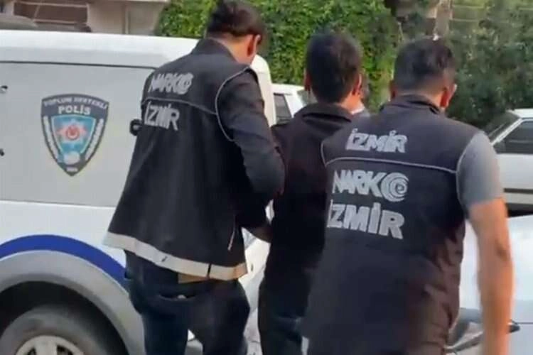 İzmir'de uyuşturucu operasyonu: 36 tutuklu haberinin görseli