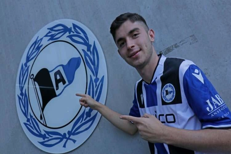 Burak İnce serbest kaldı... Türk takımları peşinde haberinin görseli