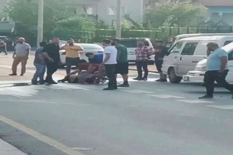 Akrabalar arasında silahlı kavga çıktı haberinin görseli