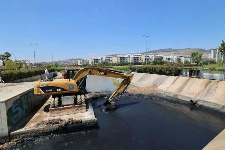 Yaşayan Körfez programıyla Peynircioğlu Deresi temizlendi