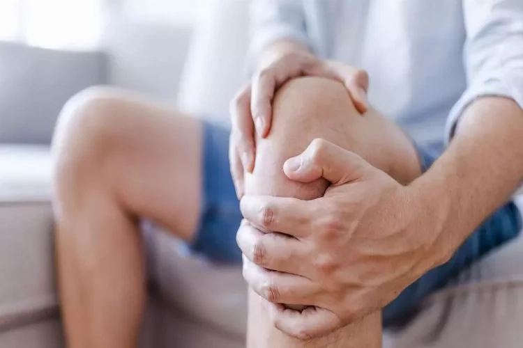 Eklem ağrılarına kök hücre tedavisi haberinin görseli