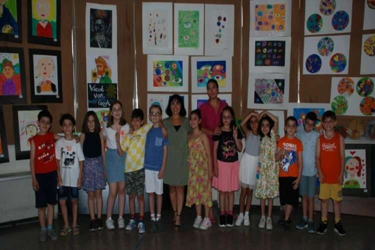 Balçova'da miniklerin karma sergisi açıldı haberinin görseli