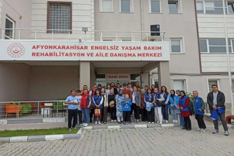 Afyon'da otizmli çocuklar için harekete geçtiler