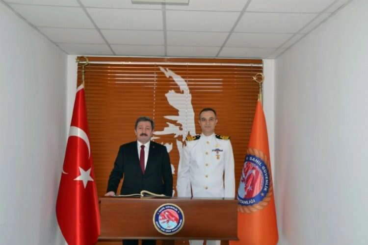 Vali Tavlı’dan Sahil Güvenlik Komutanlığı’na ziyaret haberinin görseli