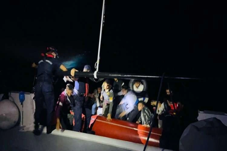 Muğla’da 18 düzensiz göçmen yakalandı haberinin görseli