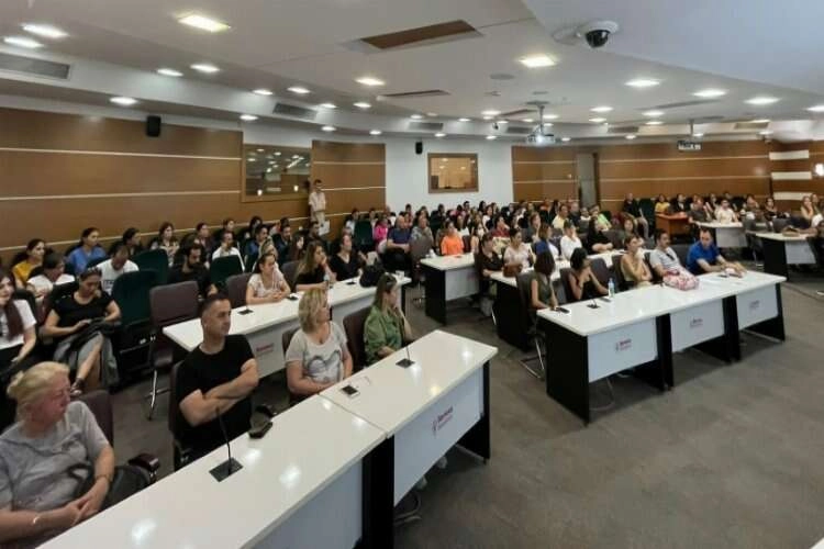 Engelsiz Erişilebilir Bornova için eğitimler başladı haberinin görseli