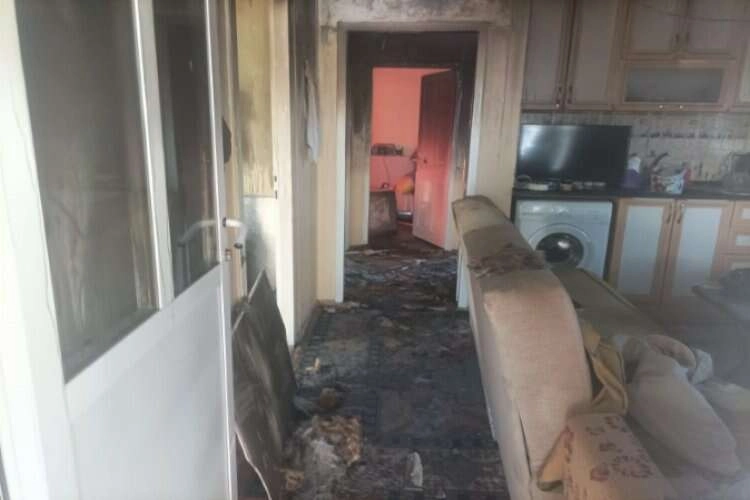Denizli'de prefabrik ev küle döndü haberinin görseli