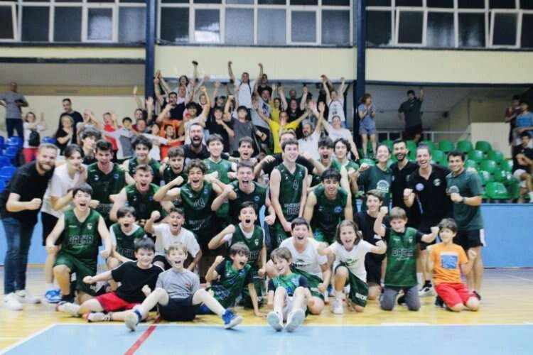 Ege Üniversitesi Daçka U18 Takımı Üst Lige Yükseldi! haberinin görseli