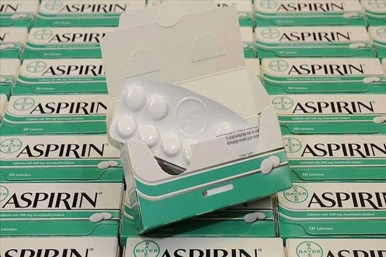 Düzenli aspirin kullananlar dikkat! Anemiye yol açabilir haberinin görseli
