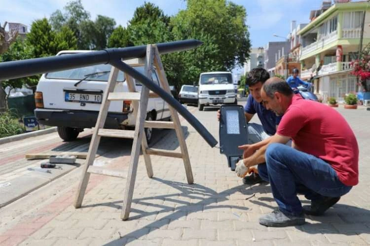 Menderes’ten 4 caddeye yeni aydınlatma haberinin görseli