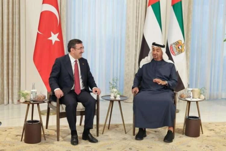 Cevdet Yılmaz ve Mehmet Şimşek’ten BAE ziyareti haberinin görseli