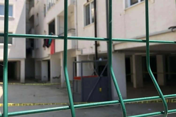 Taziye evinde asansör faciası : Ölü ve yaralılar var haberinin görseli