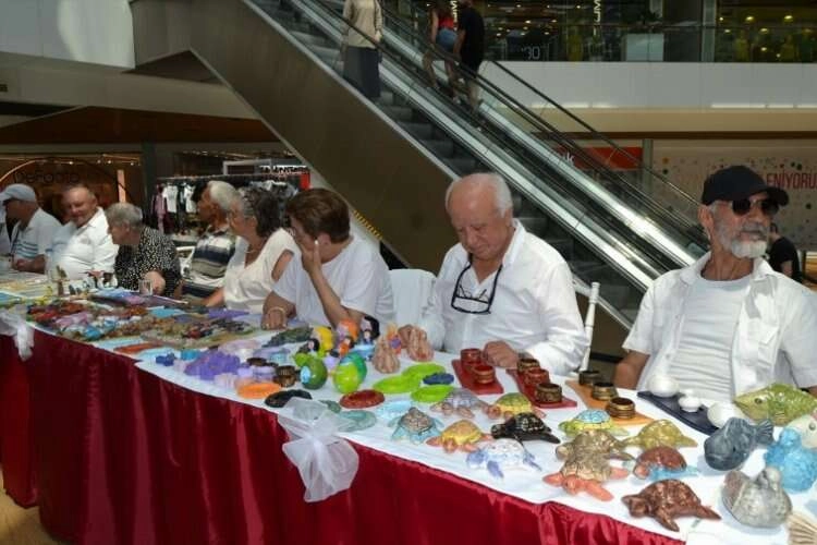 Muğla'da huzurevi sakinleri sergi açtı haberinin görseli