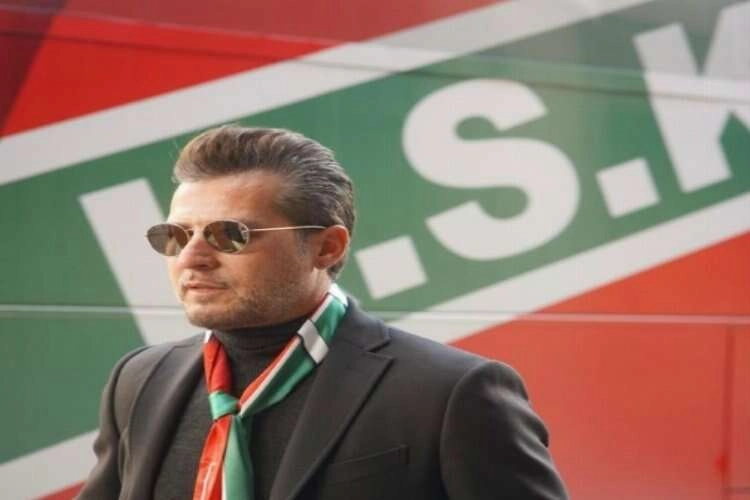 Cem Karas Karşıyaka Spor Kulününden istifa etti haberinin görseli