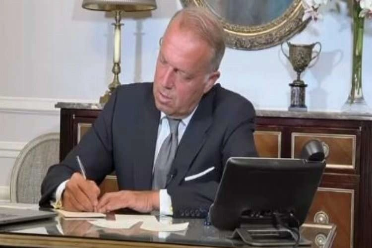 Uzan'dan Galatasaray'a 90 milyon euro teklif haberinin görseli
