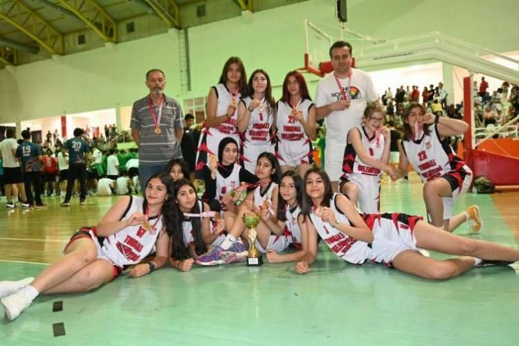 Torbalılı sporculardan il şampiyonluğu haberinin görseli