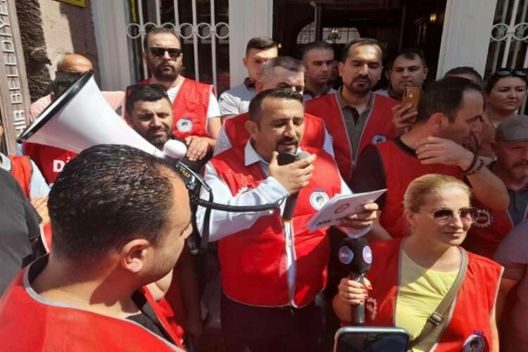 Büyükşehir’de ‘ikramiye’ isyanı: Yatmazsa iş bırakacağız! haberinin görseli