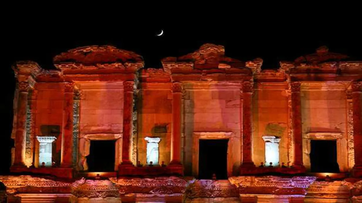 Işıklandırılan Efes Antik Kenti büyülüyor - 807