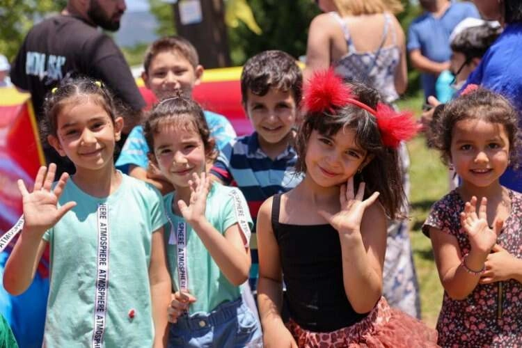Bucalı çocuklara unutulmaz Karne Şenliği haberinin görseli