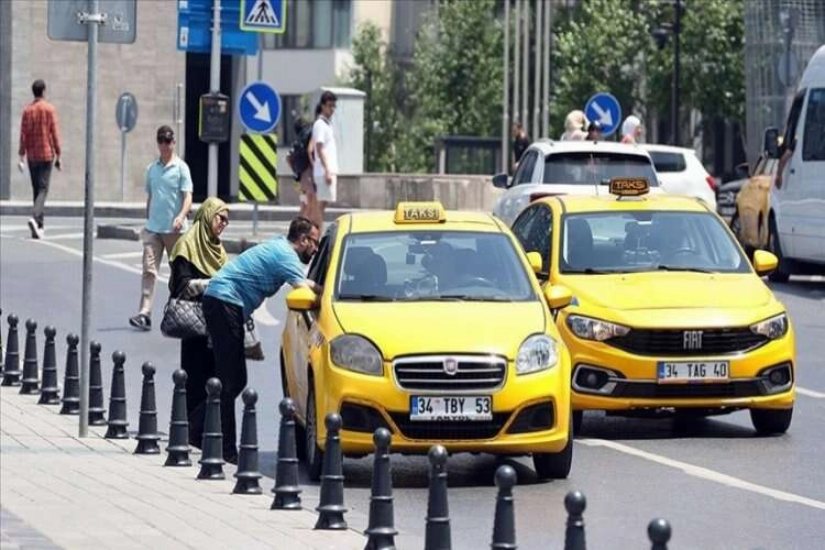İstanbul'un taksi çilesi bitmiyor haberinin görseli