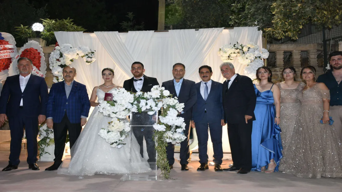 Avuka ve Altınsoy ailelerinin mutlu günü - 900