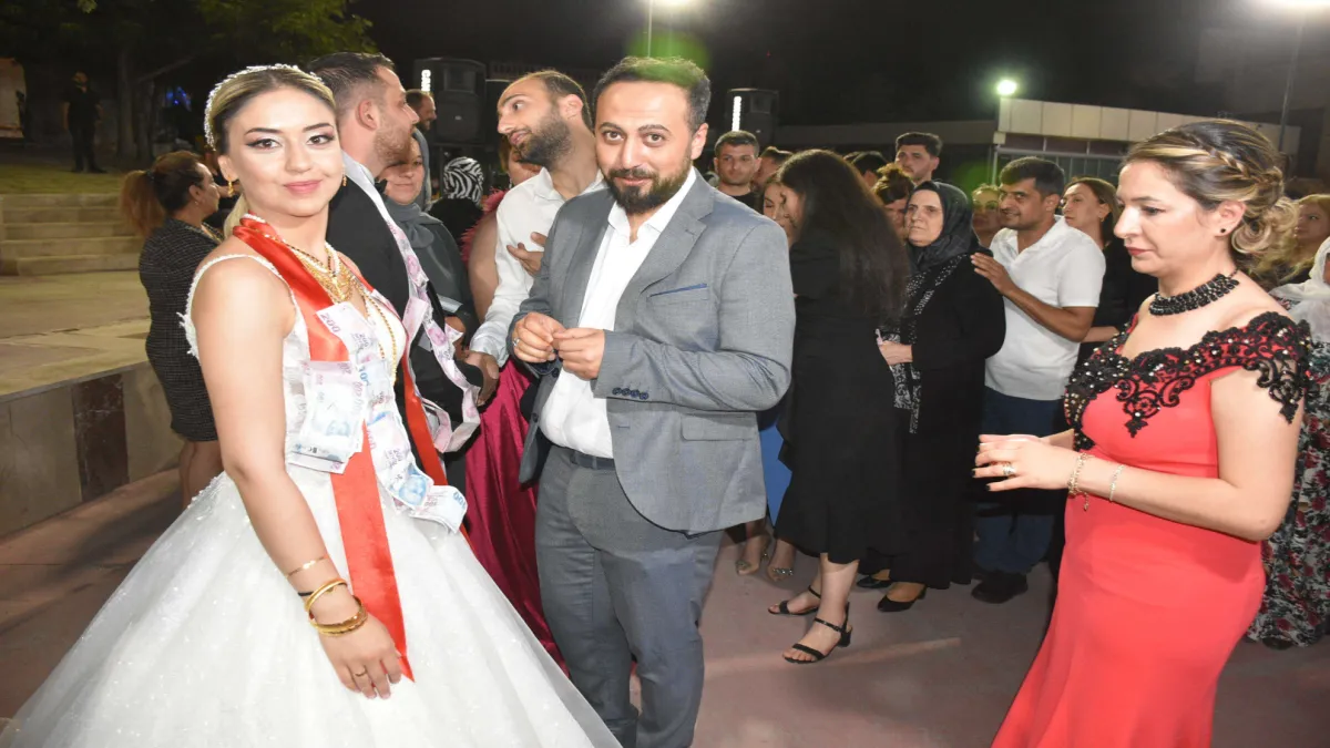 Avuka ve Altınsoy ailelerinin mutlu günü - 895