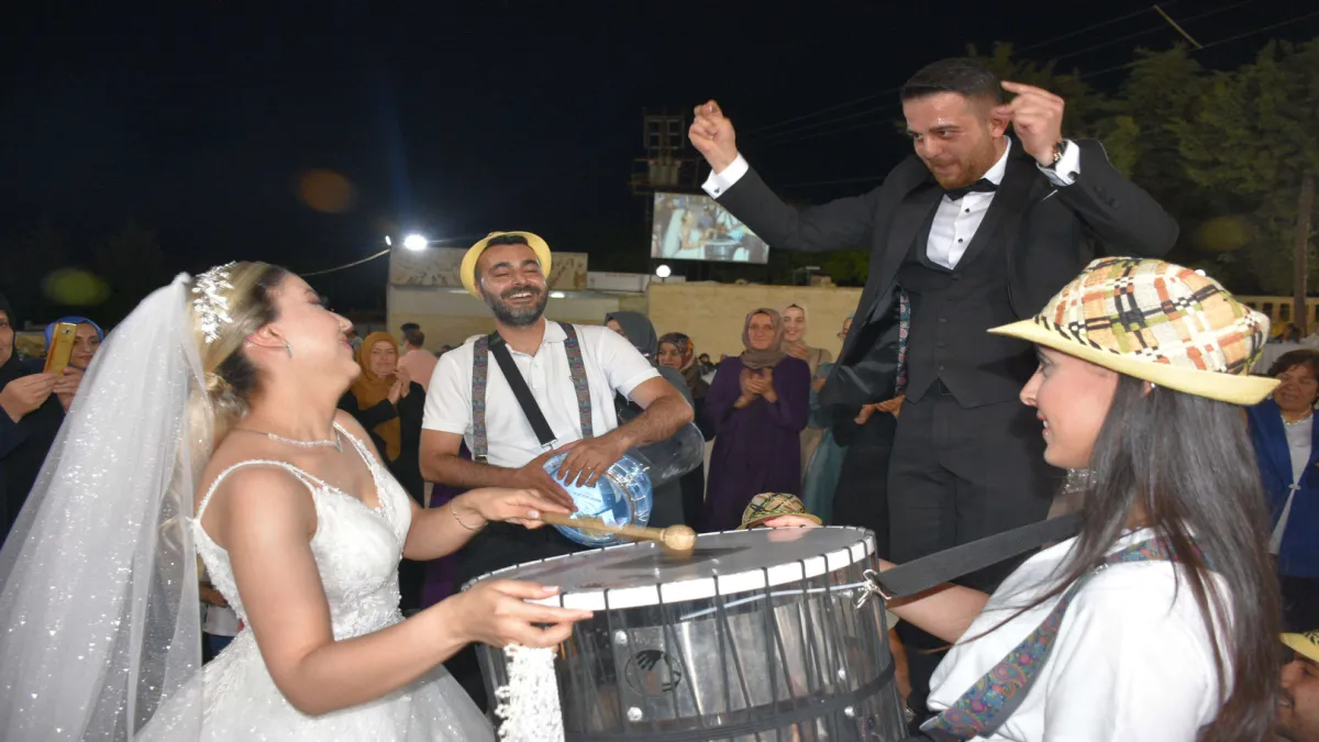 Avuka ve Altınsoy ailelerinin mutlu günü - 923