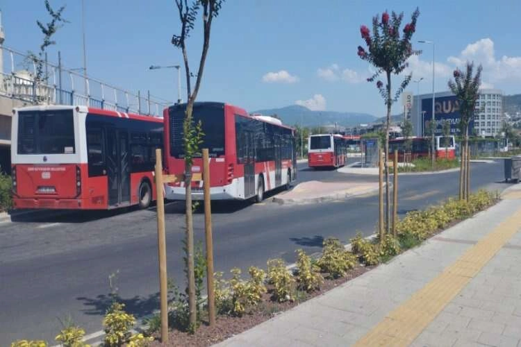 İzmir’in ulaşım merkezinde yeller esti haberinin görseli